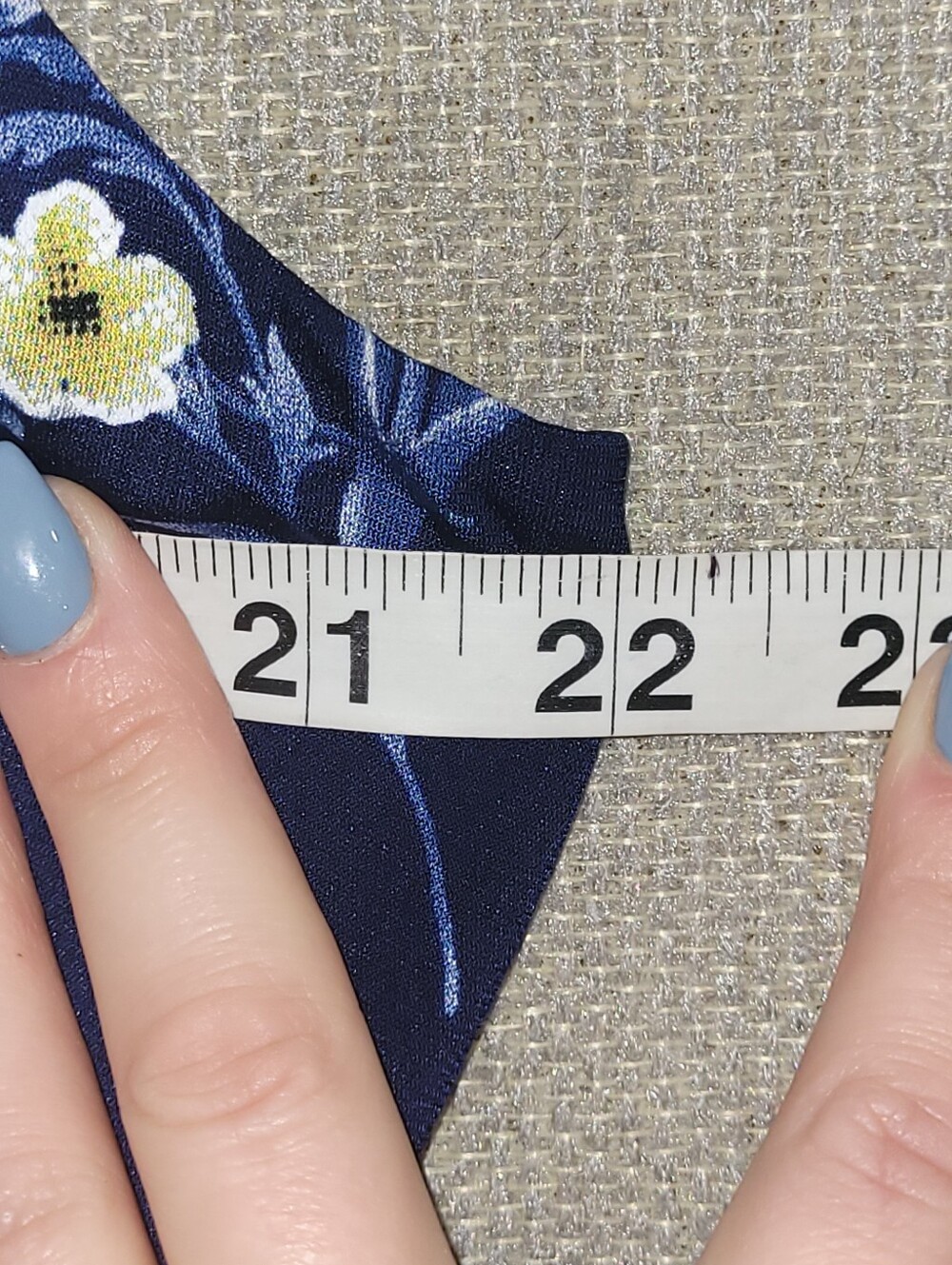 connected apparel Size 16 Navy Floral V-Neck Ruffke Sleeve Flutter Midi Dress - Picture 3 of 7